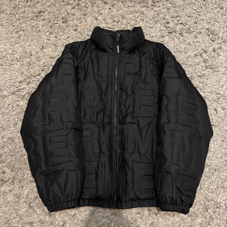 Supreme Bonded Logo Down Puffer Jacket S in Karlsruhe