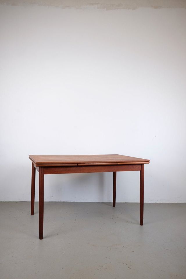 Vintage Mid Century 60er Teak Esstisch Tisch Retro in Gießen