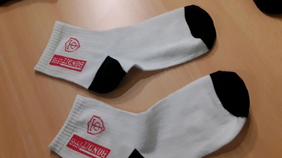 Socken 5 paar in Magdeburg