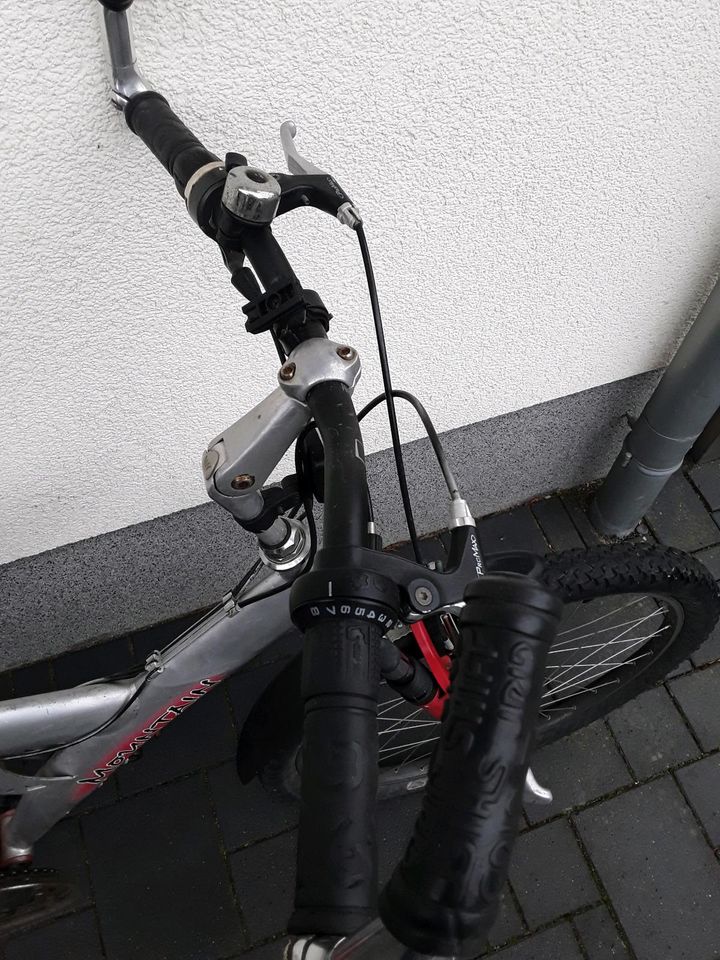 Herren  Jungen Fahrrad 26 Zoll in Hildesheim