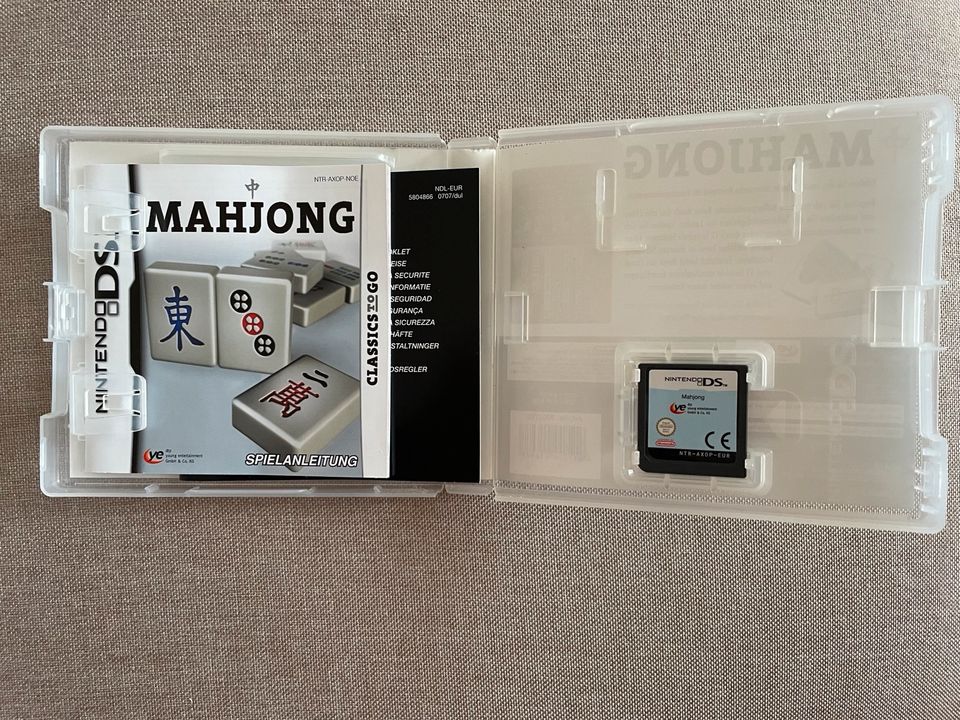 2 Nintendo DS Spiele Yoshi‘s Island und Mahjong in Lohfelden