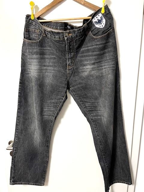 Herren Jeans mit bestickten Taschen, schwarz, stone washed,Gr. 28 in Fronhausen