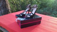 Edle, ungetragene Sandalen,Sandalette, Buffalo neu, 38, schwarz Essen - Essen-Stadtwald Vorschau