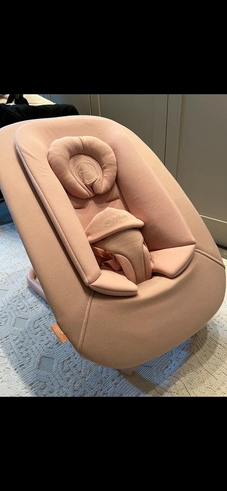 Babywippe Cybex Bouncer Rosa inkl. Gestell Neupreis 229€ in Krefeld