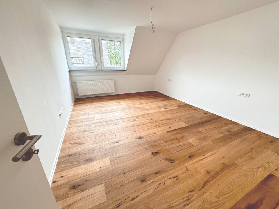 Sanierte 4 Zimmer Wohnung mit Balkon in Burgthann - Ohne Provision in Burgthann 