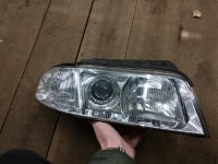 Audi A4 B5 Facelift Scheinwerfer rechts Halogen beschädigt Bayern - Weiden (Oberpfalz) Vorschau