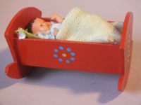 DDR Puppenstube Holz Babywiege, Babybett, Puppe Sachsen - Freiberg Vorschau