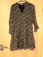 Sommerkleid mit Blumen, Größe 38 Bayern - Raubling Vorschau