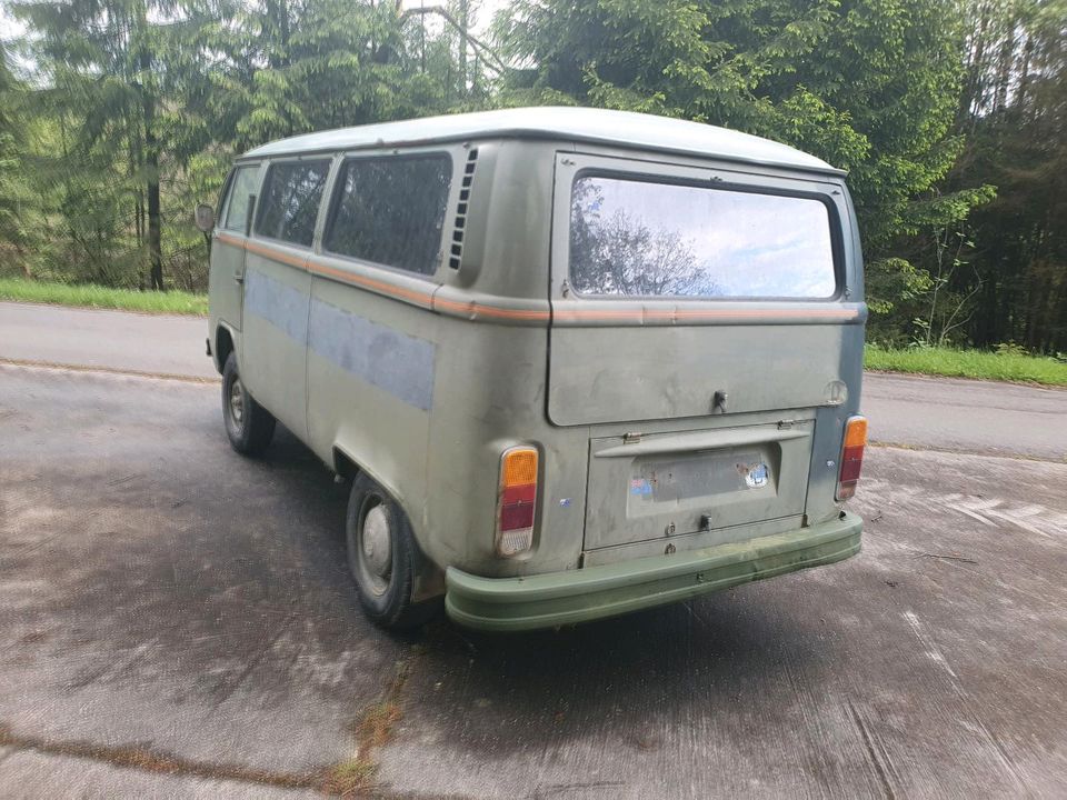 VW T2 Fensterbus orig. Bundeswehr in Hennef (Sieg)