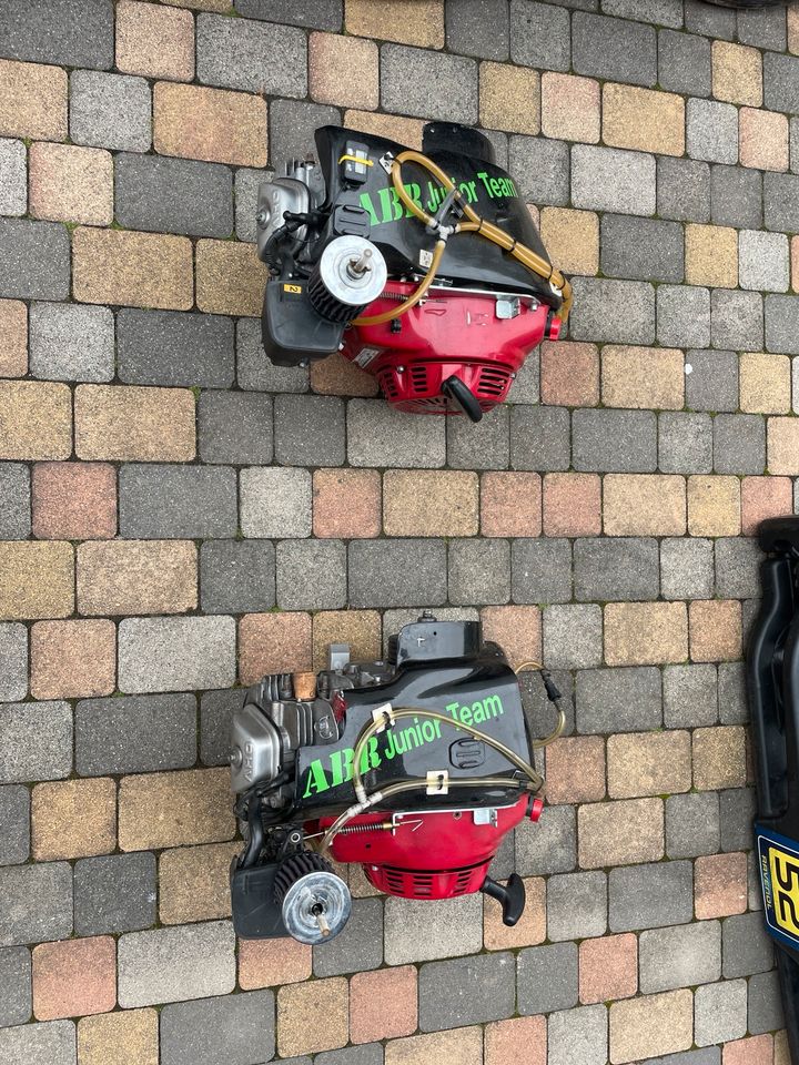Zwei Honda Motoren in Jena