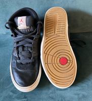 NIKE Jordan‘s Sneaker / Turnschuhe Größe 42 (8.5) Bayern - Pullach Vorschau