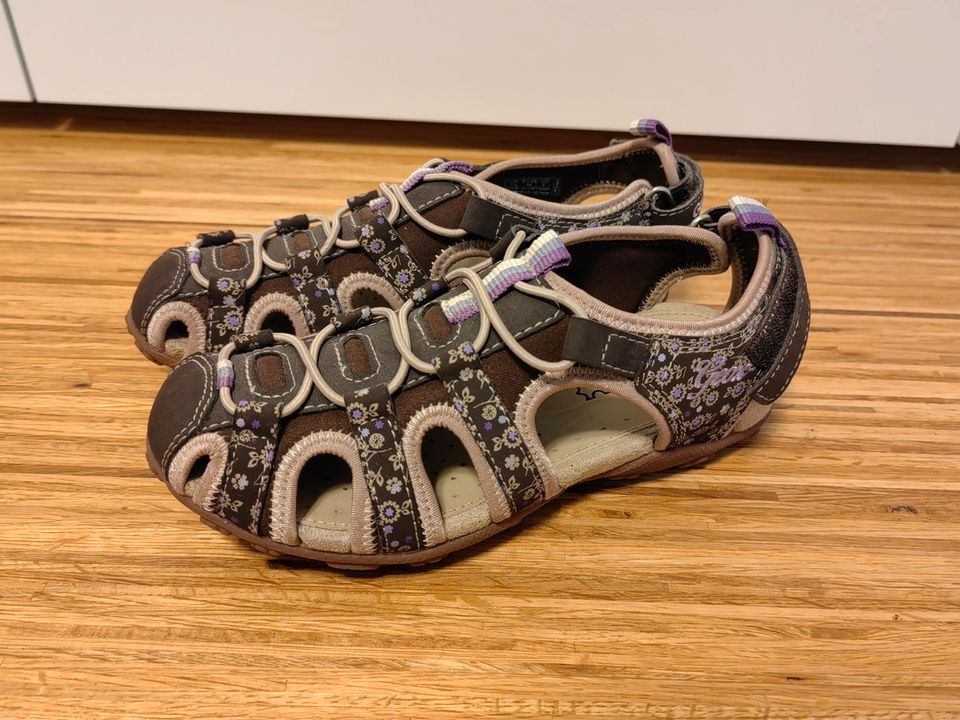 GEOX Kinder Sandalen, Gr. 34, Leder, Design & Komfort, TOP in Wuppertal