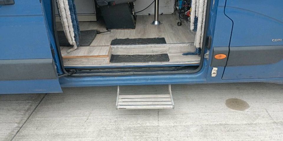 Wohnmobil Flex Camper Renntransporter, 5 Sitze , AHK 3t in Dessau-Roßlau