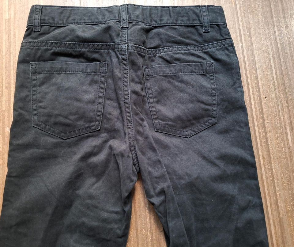 H&M ningst Hose, Gr. 134, Regular fit in Heilbronn