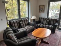 Moderne hochwertige Frommholz Sofa Garnitur 2x2er+1er Top-Zustand Nordrhein-Westfalen - Königswinter Vorschau
