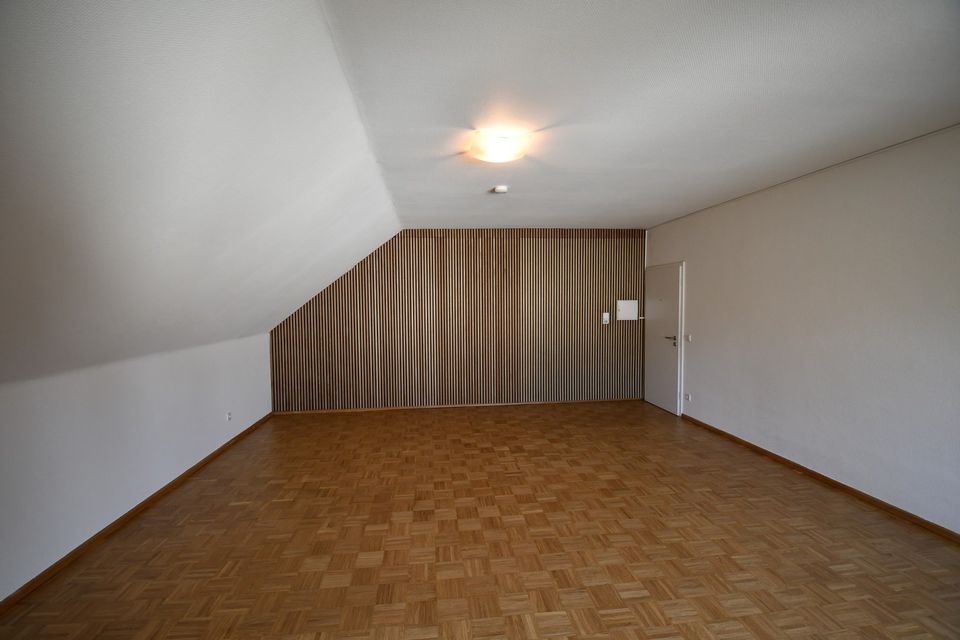 Moderne 1 Zimmerwohnung mit Neuer EBK, sowie neuem Badezimmer in Frankfurt am Main