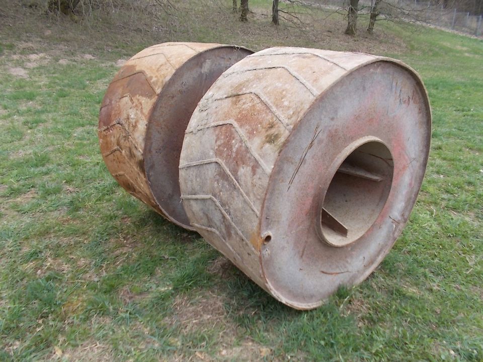 Silo Silage Stahlräder Walze Fendt,Case,Deutz,Walze,Schiebeschild in Bad Berka