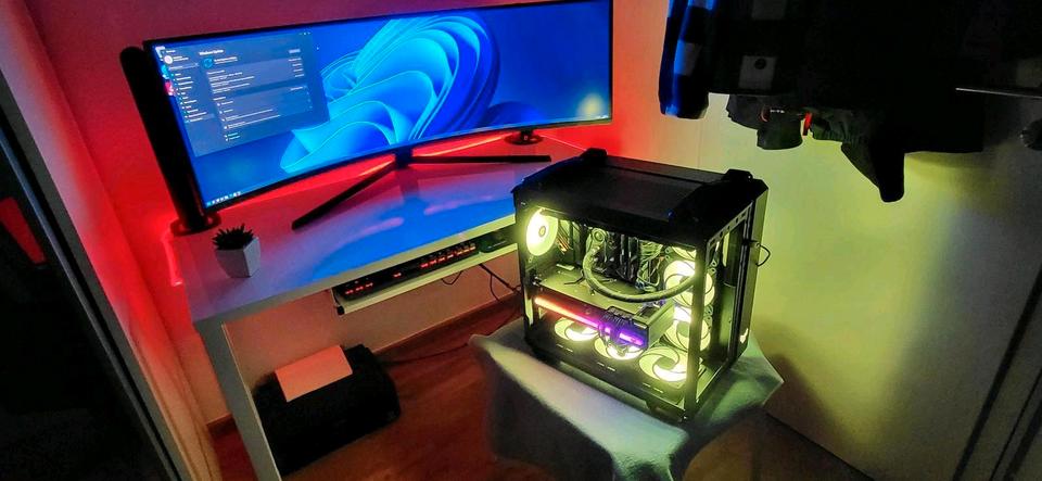 49 Zoll SAMSUNG G9 Odyssee Gaming Monitor (Mini LED) 240 Hz in Hannover