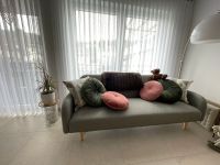 Sofa neuwertig zu verkaufen Nordrhein-Westfalen - Königswinter Vorschau