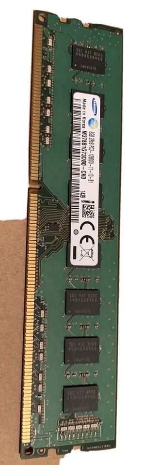 Samsung DDR3 8GB PC3-12800U 1600 MHz 2Rx8 Arbeitsspeicher in Raunheim