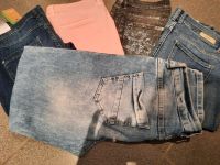 Damenhosen Jeans und Chino Set Größe 36/38 Nordrhein-Westfalen - Dormagen Vorschau