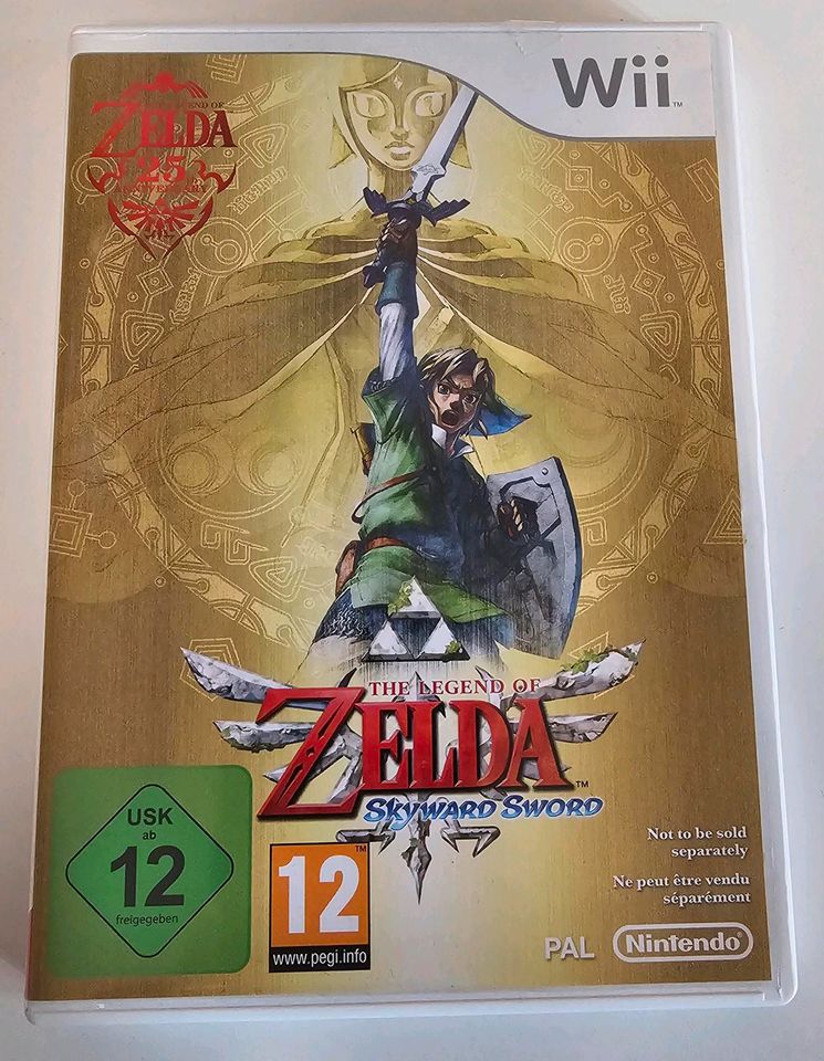 [Wii] ZELDA ☆ SKYWARD SWORD ☆ LIMITED PACK ☆ GOLDENER CONTROLLER in Hamburg