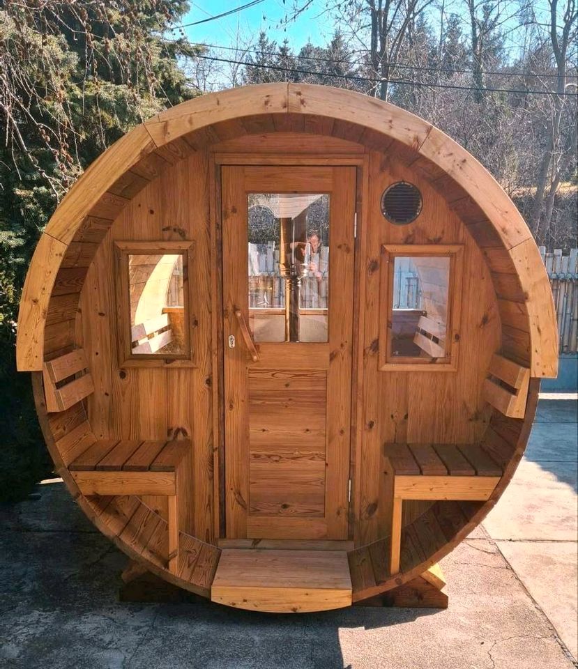 Sofort startklar & fertig montiert Fasssauna mit Holzofen Saunafass Garten Sauna Harvia Saunatonne Haus Fassauna Badezuber Hot Tub Kamin Badefass Brennholz Feuertonne Tiny House Fass Gartenhaus mobile in Erfurt