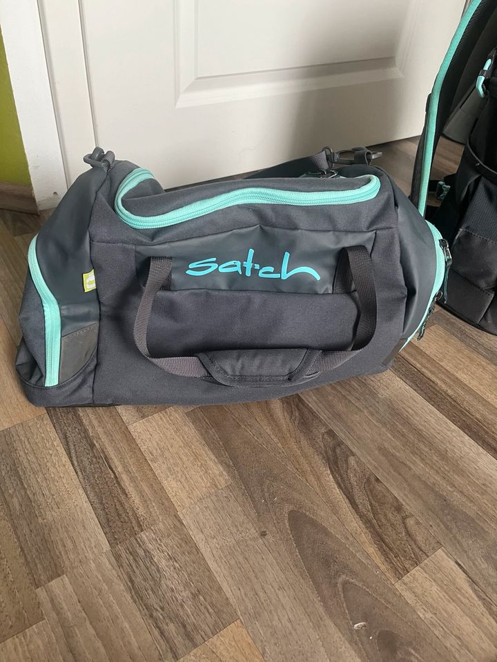 Satch Schulrucksack mit Sporttasche in Moers