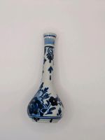 Vase blau / weiß handbemalt handpainted  klein Schleswig-Holstein - Ahrensburg Vorschau
