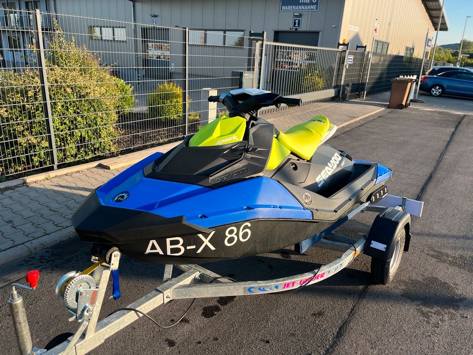 Seadoo SPARK 2Up in Königstein im Taunus