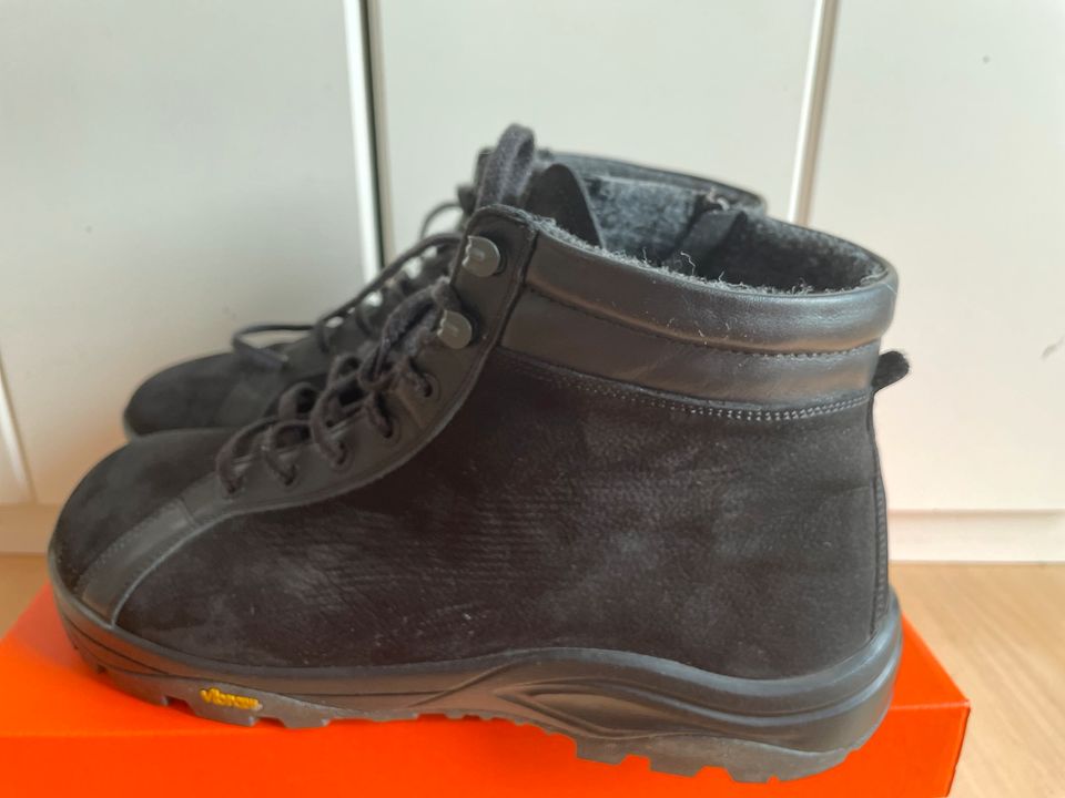 Vibram Damenstiefel Gr. 41,5 in Erzhausen