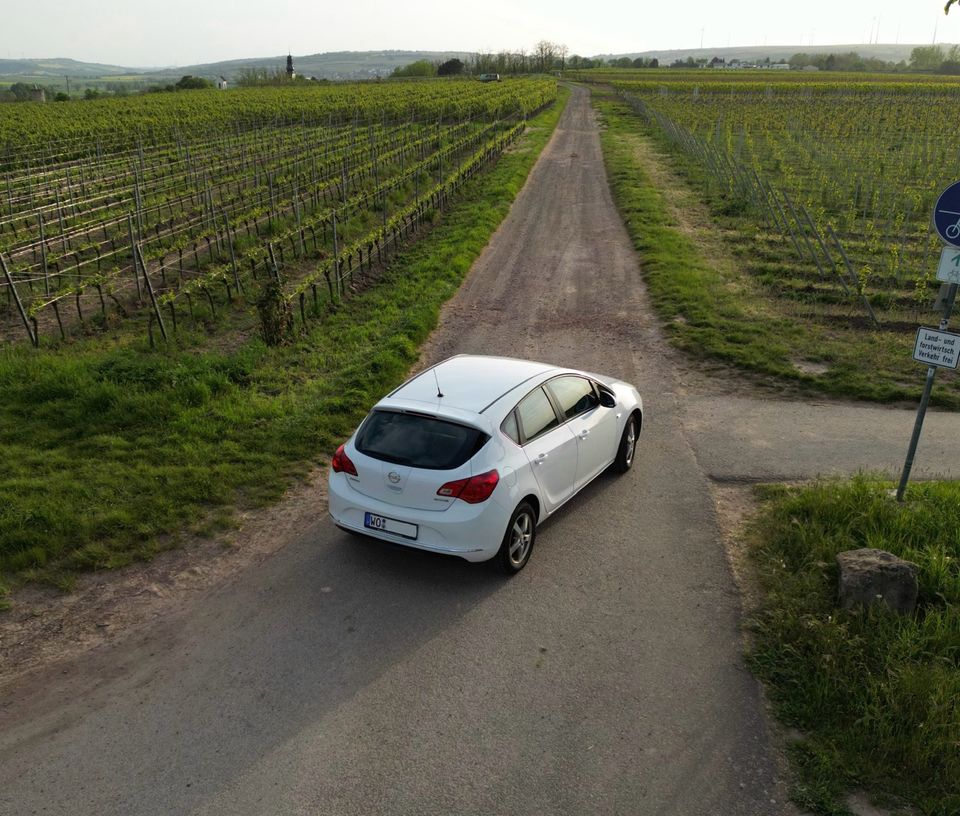 Opel Astra J 1.4 in Hohen-Sülzen