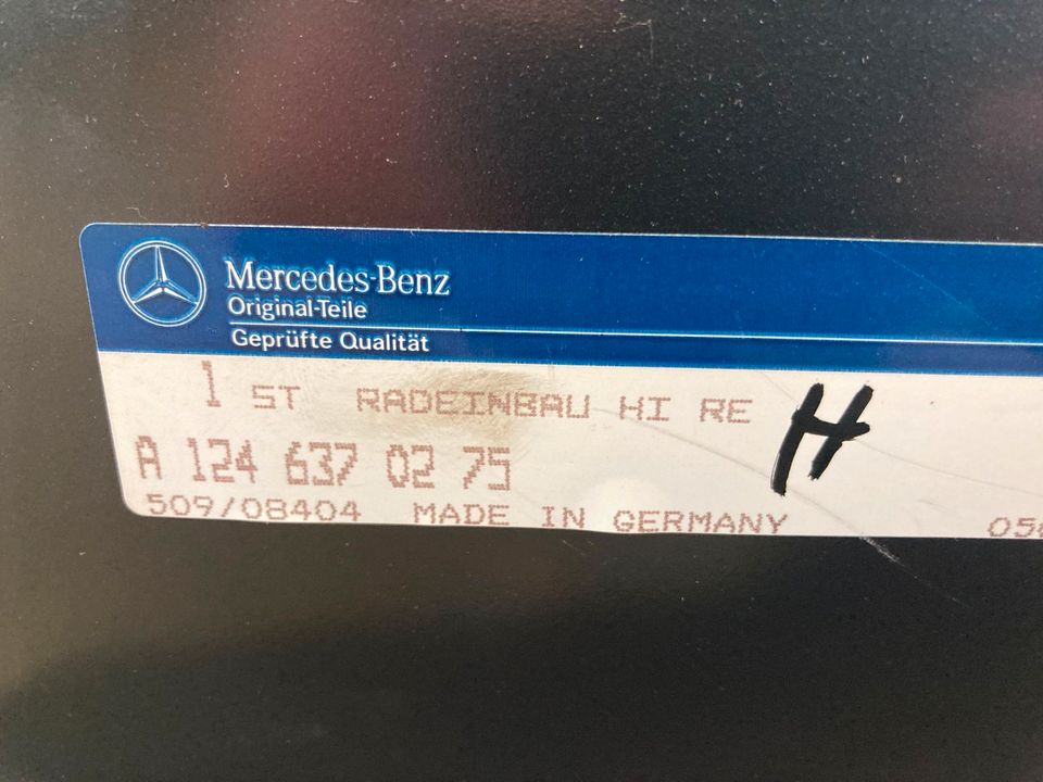 Reparaturblech Radkasten hinten rechts Mercedes W124 A1246370275 in Euskirchen