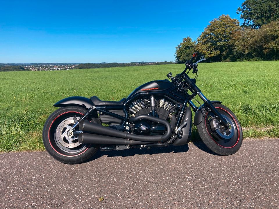 Harley-Davidson Night Rod Super Umbau in Bergisch Gladbach