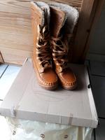 Timberland Winterstiefel NEU Gr.37,5 Hessen - Neuberg Vorschau