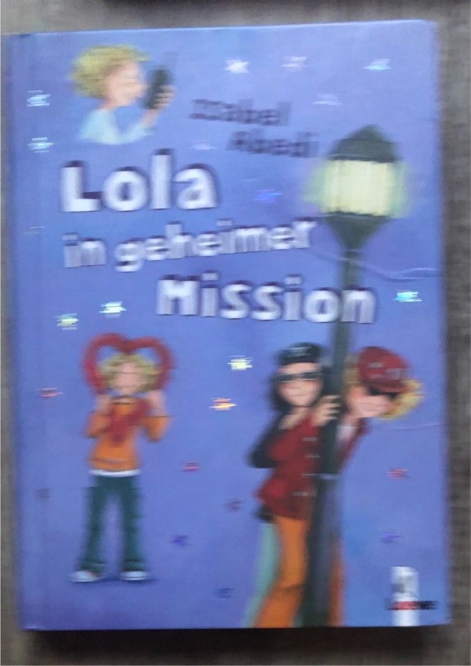 Lola 6 Bücher Wilde Hühner Tabaluga in Groß-Gerau