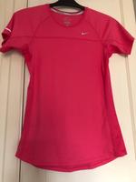 NIKE Sportshirt Gr.S Berlin - Reinickendorf Vorschau
