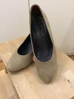 Wildlederpumps PAUL GREEN beige Gr. 4,5 Nordrhein-Westfalen - Espelkamp Vorschau