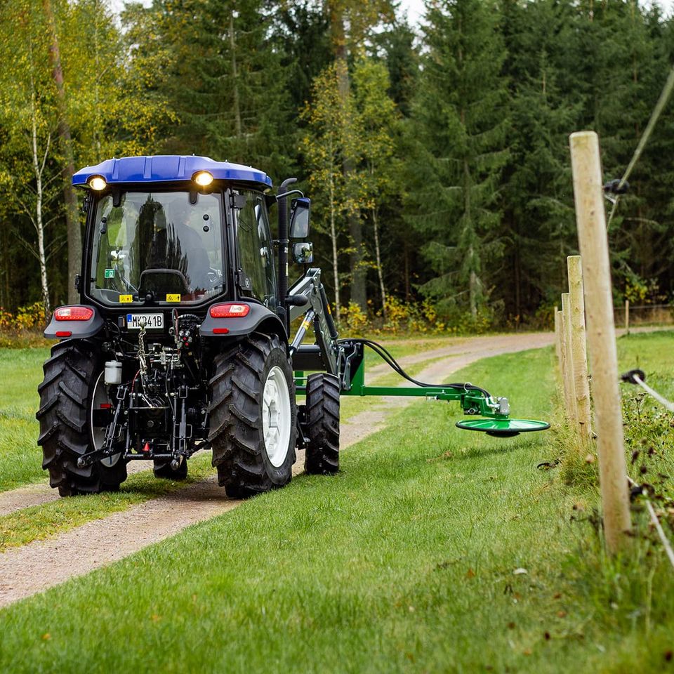 Zaunmäher Mähwerk Traktor Trommelmähwerk Mähwerk Kantenmäher Euro in Görlitz