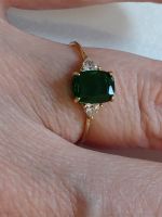 Schöner älterer Ring mit grünem Stein gestempelt, von meiner Oma Niedersachsen - Wildeshausen Vorschau