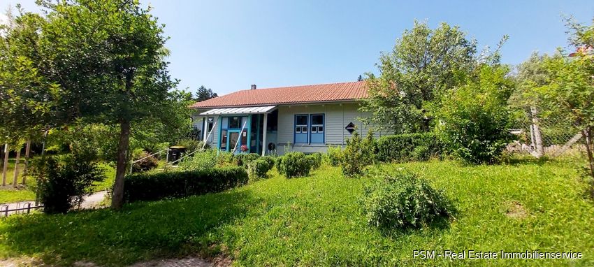 3 Familienhaus mit Werkstatt, Garage, Scheune und Baugenehmigung für ein weiteres Haus auf 1530 m² ! in Isny im Allgäu