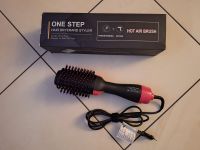 NEU und OVP!! Warmluftbürste Haartrockner Haarstyler von ONE STEP Baden-Württemberg - Plochingen Vorschau