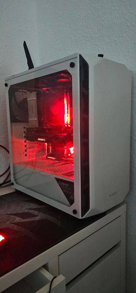 Ryzen 5 5600x RTX 2070 Aorus 16 GB 32 Zoll Monitor Maus+ Tastatur in Hagen