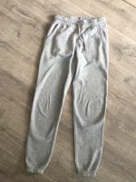 Neuw. Sporthose Jogginghose Jogger H&M Größe XS 34 grau Hessen - Rosbach (v d Höhe) Vorschau