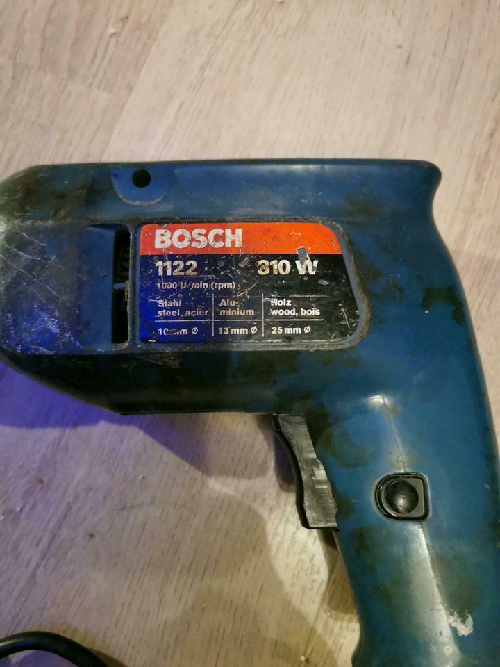 Bohrmaschine Bosch blau 1122  310W in Mainaschaff