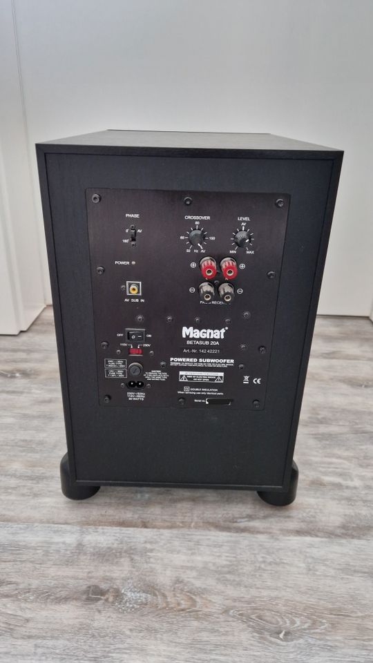 Subwoofer Magnat Betasub 20A, schwarz in Berlin