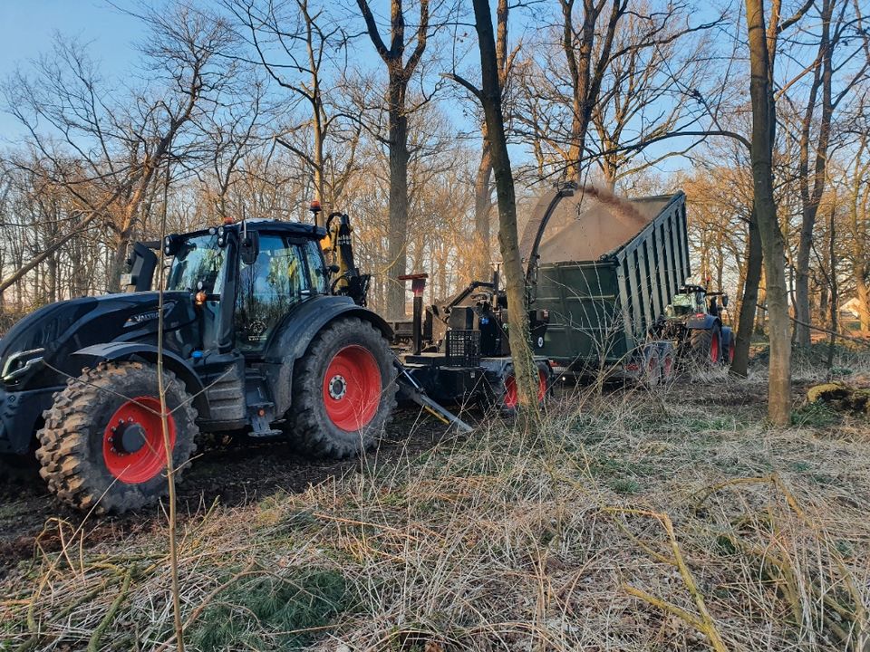 Ich biete Holz hacken im Lohn an in Kerken