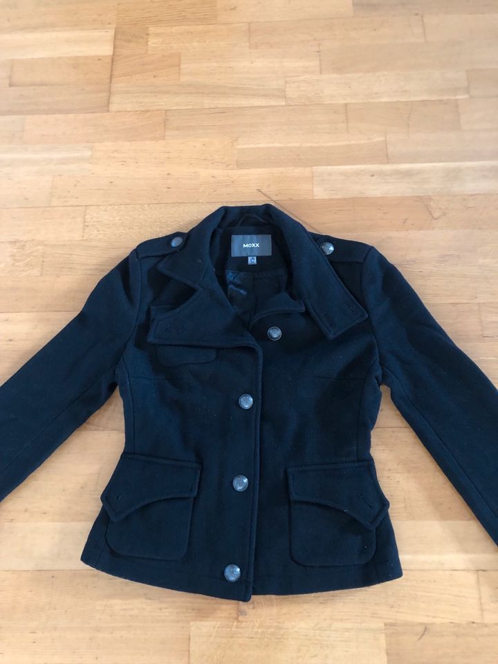 Jacke Wolljacke MEXX Gr 34 in Wiesbaden