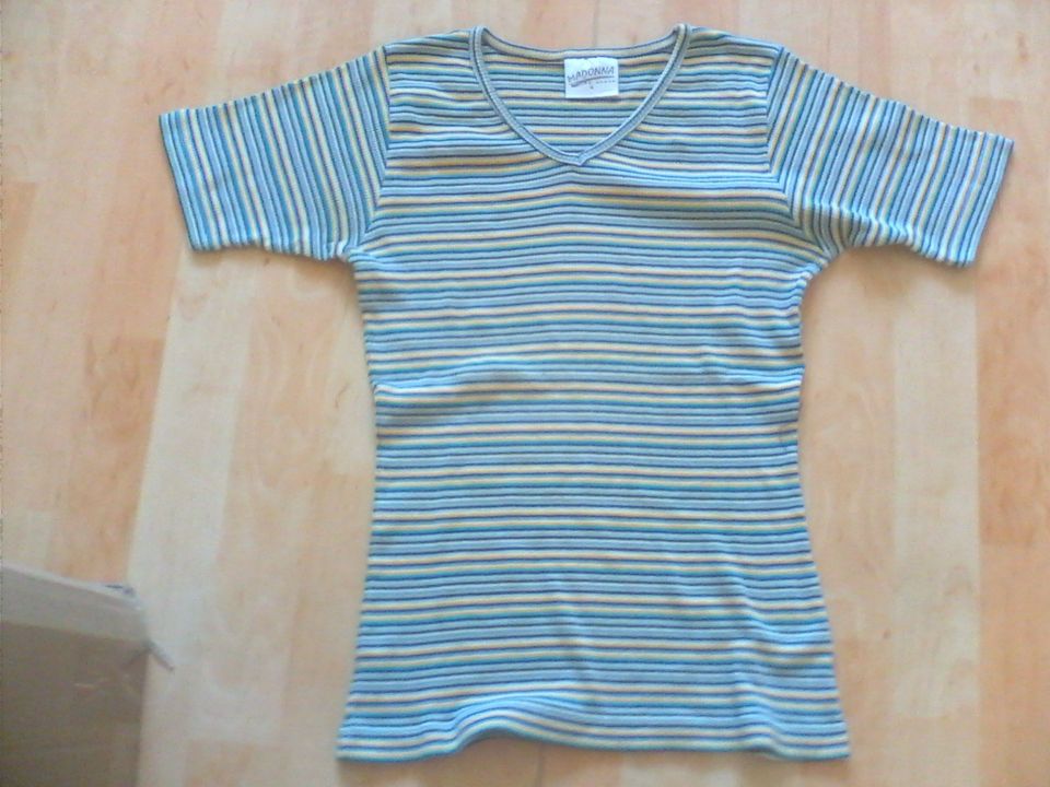 verkaufe T-Shirt Top Madonna, gr. S, Baumwolle, für 1euro in Passau