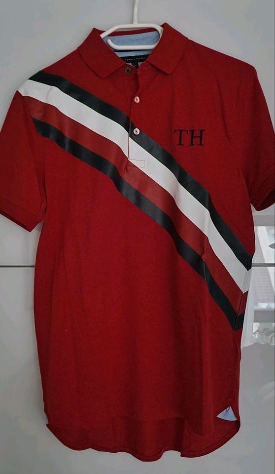 Original Tommy Hilfiger Poloshirt. Ungetragen! in Stuttgart